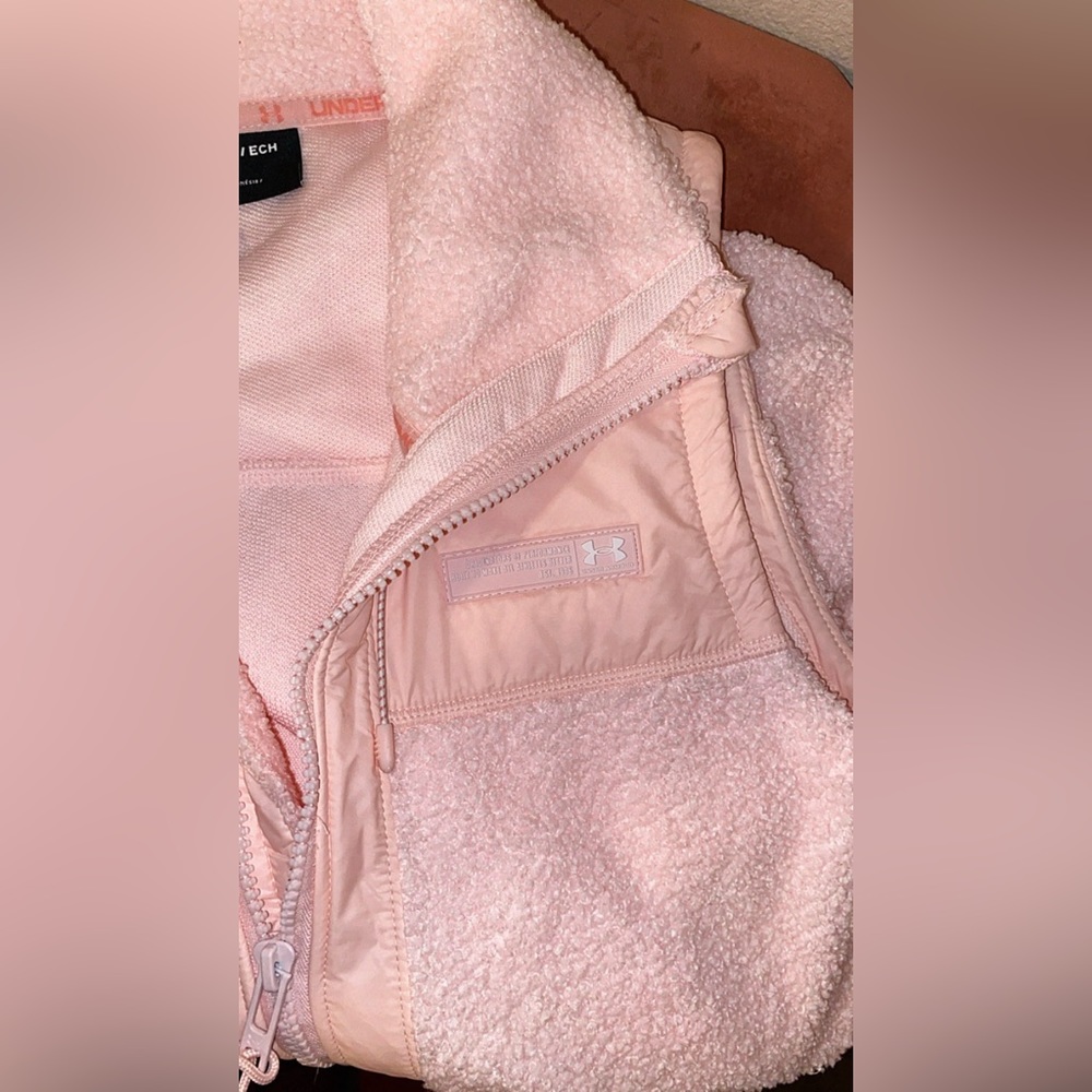 XS Under Armour Sherpa vest